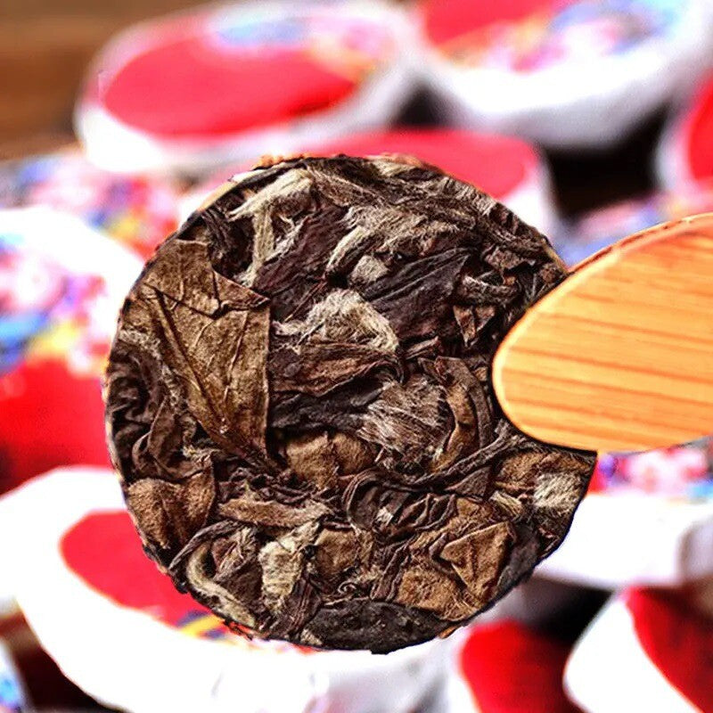 Fujian Gongmei Old White Tea Cake Mini White Tea Cake Xiaoyu Cake Main image