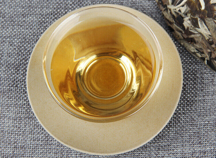 357g Yunnan Tea Puerh Tea Moonlight White Cake Jingmai Mountain Arborvitae