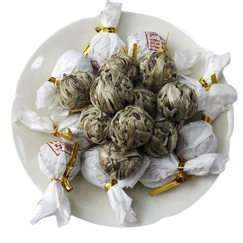 Thé blanc du Yunnan Jinggu Pekoe aiguille d'argent bourgeon de dragon Secondary image