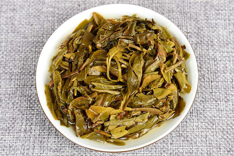 200g Yunnan Pu'er Seven Seed Cake Tea High Pole Raw Tea Cake Early Spring Tea