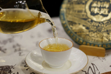 357g Old Banzhang Yunnan Pu'er Tea Raw Tea Menghai Flavor Seven Seed Cake