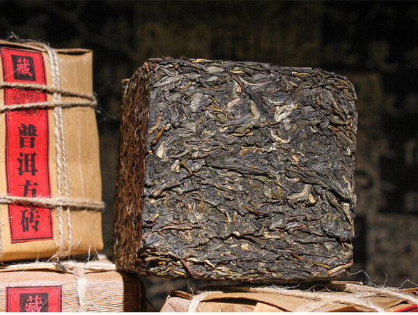 Natural Yunnan Pu'er Raw Tea Brick 500g Pu'er Raw Tea Brick Healthy Drink