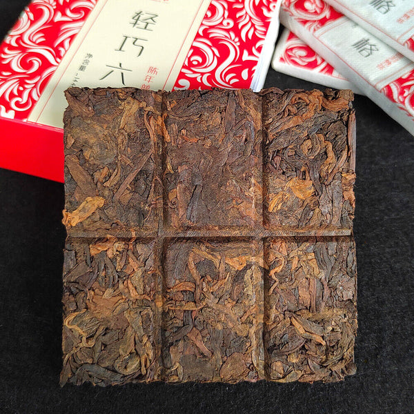 Yunnan tea puerh raw tea ripe tea boxed six frame tea white tea sun black tea