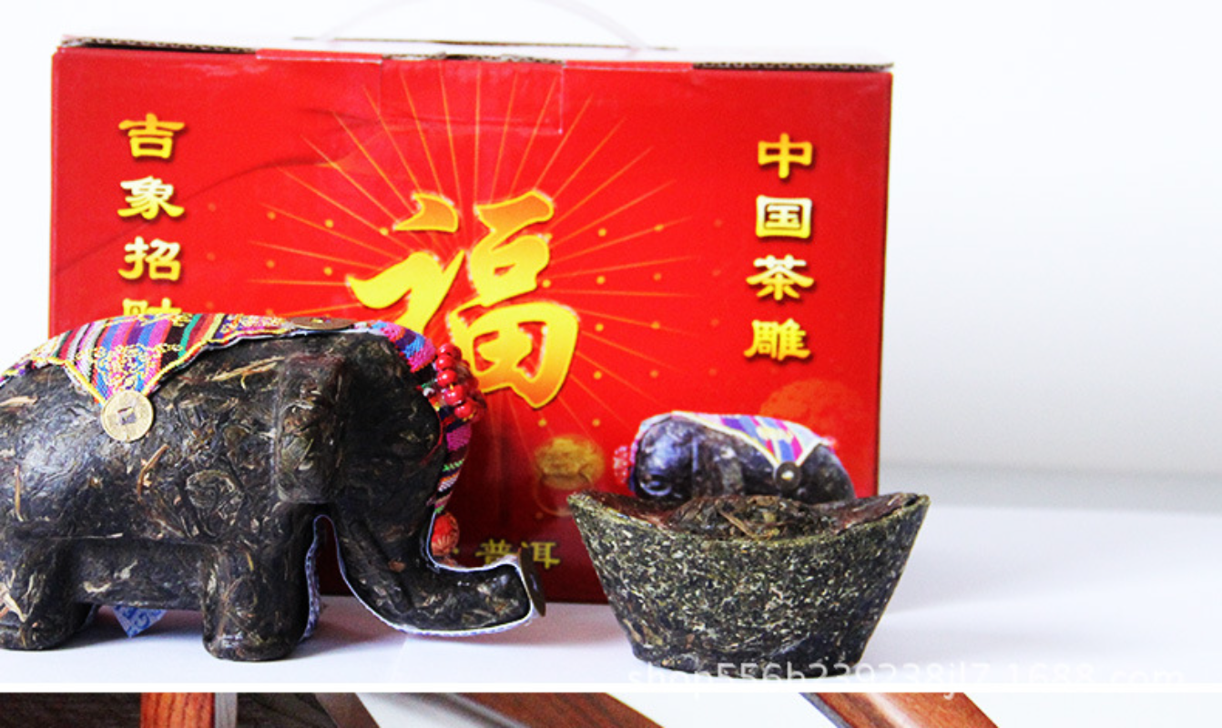 260g Yunnan Pu'er Raw Tea Ornaments Pu'er Tea Sculpture Ornaments Small Elephant Main image