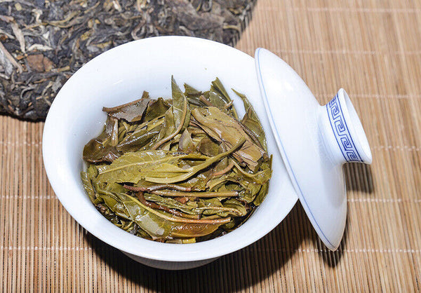 Yunnan Pu'er Raw Tea Cake 357g Pu'er Tea Cake Healthy Drink