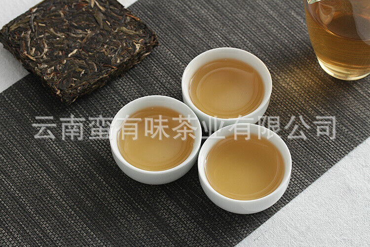 Yunnan Pu'er Tea Pu'er Square Brick Raw Tea Organic Healthy Tea 100g