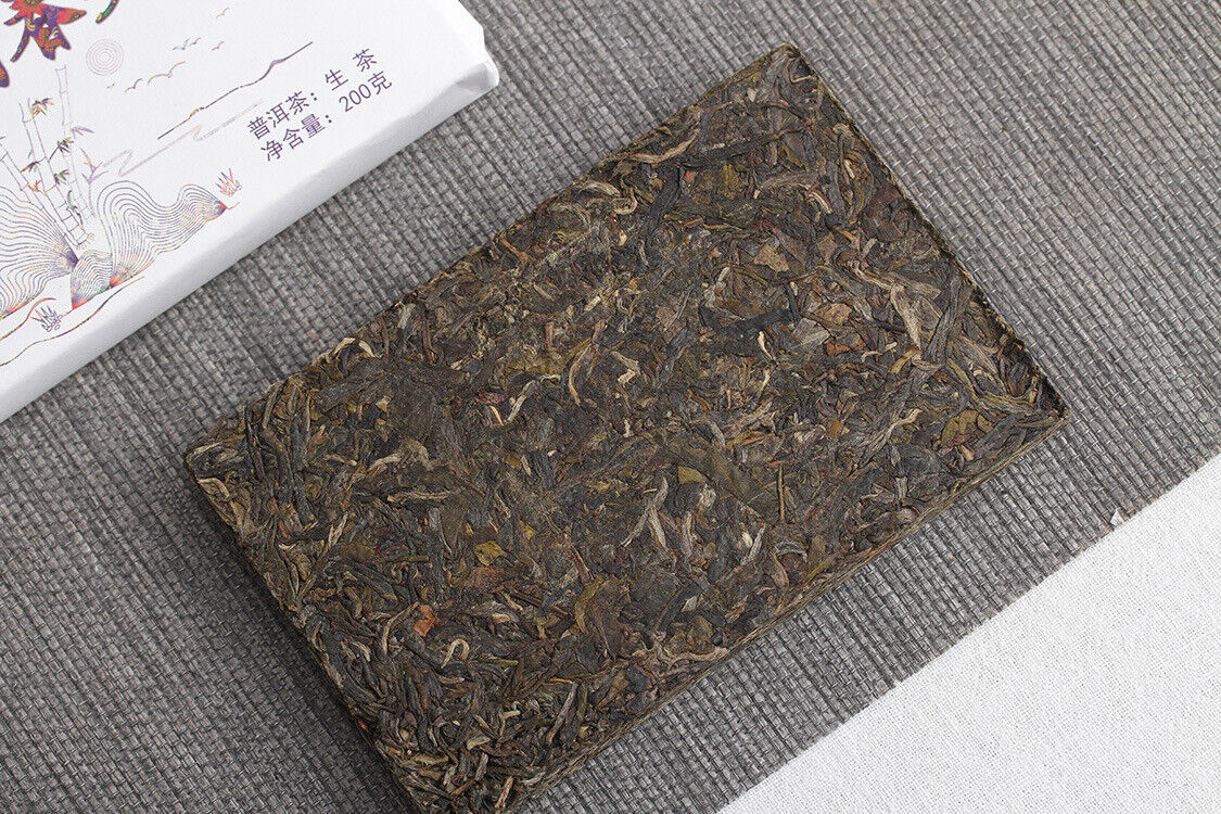 200g Yunnan Pu'er Tea Bulang Spring Tip Pu'er Raw Brick Pre-Mingling Spring Tea
