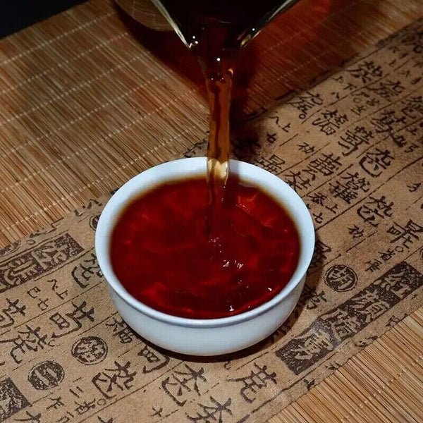 Old Puer Chinese Yunnan Compressed Fermented Pu'er Tea Cake 357g
