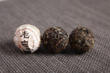 Yunnan Pu'er tea Fuding white tea process white peony old white tea dragon pearl