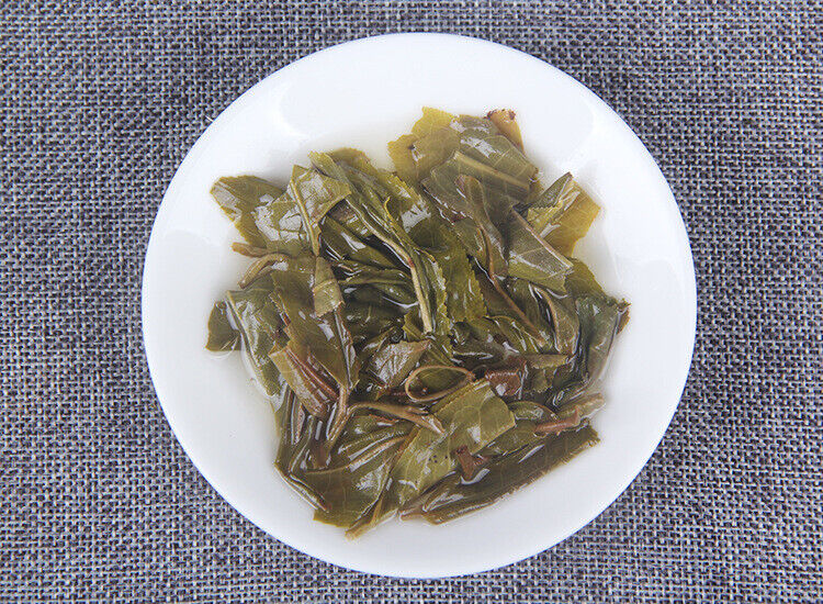 Small Icelandic Square Brick Pu-erh Raw Tea Flakes 小冰岛方砖普洱生茶薄片 22年头春古树茶云南普洱茶