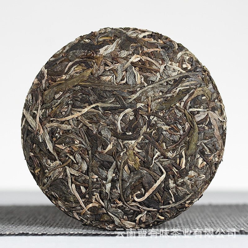 Yunnan Puerh Raw Tea, Old Tree Tea 100g, Yiwu Mellow Fragrance