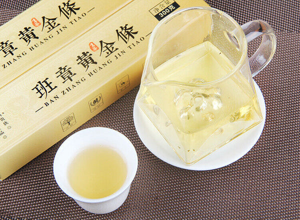 Pu'er Raw Tea Banzhang Gold Bar Ancient Tree Tea Yunnan Column Tea 300g