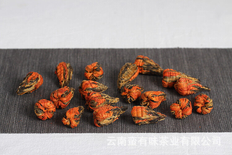 500g Yunnan Dian Hong tea Fengqing Early Spring Dian Hong Lily Pagoda