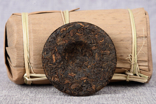 50g Yiwu Ripe Cake Yunnan Tea Yiwu Tea District Pu'er Tea Orchid Fragrance