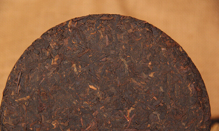 Yunnan Pu'er Tea Ripe Tea Cake Tea Eight Years Yunnan Qizi Cake Pu'er Tea 357g