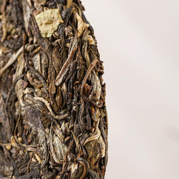 Great Value Premium Yunnan Tea Tree King Raw Pu'er Tea Manuo 357g Raw Tea Cake