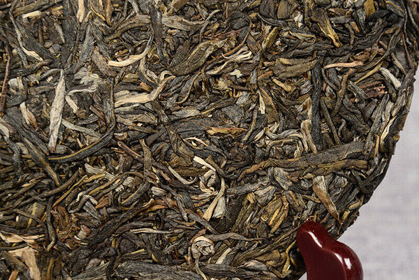 357g Yunnan Pu'er Tea Early Spring Tea Spring Tip Raw Cake Seven Seed Cake