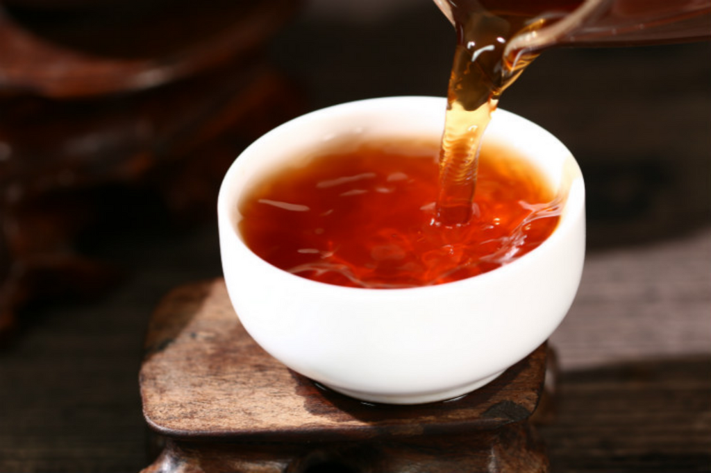 Yunnan Pu'er Tea 100g Ripe Cake Aged Old Tree Tea Golden Bud Ripe Tea