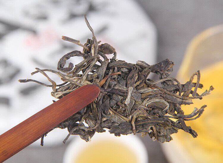 Pu-erh Tea Leaves Yunnan Pu-erh Tea Raw Tea Cake Old Tree Pu-erh