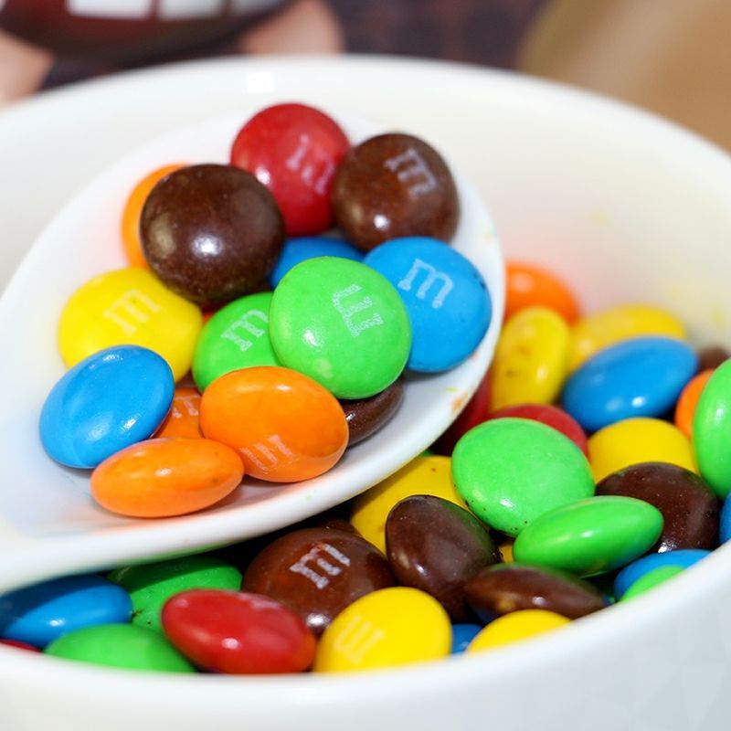 Snacks MM Chocolate Beans Peanut Milk Sandwich Beans Rainbow Candy 巧克力豆彩虹糖喜糖零食 Secondary image