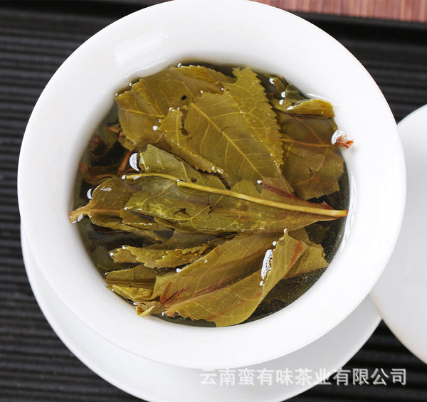 Yunnan Puerh Tea 250g Xigui Gold Leaf Raw Brick Old Tree Raw Puerh Tea Brick