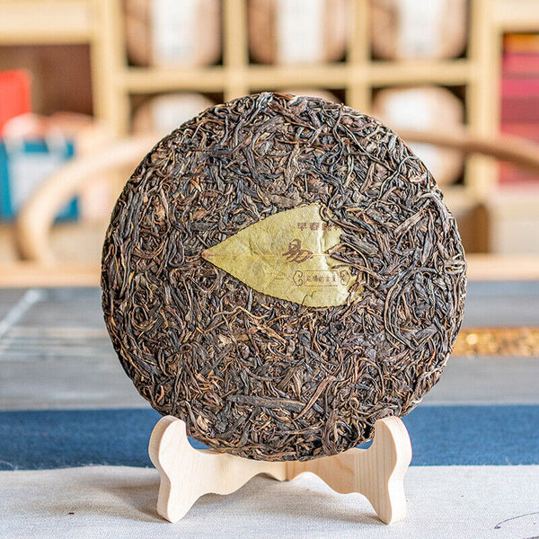357g Yunnan Yiwu Wild Release Ancient Tree Tea Cake Aged Pu-erh Raw Tea