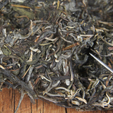 357g Menghai Bada Mountain Arbor Tea Green Tea Yunnan Pu'er Tea Cake