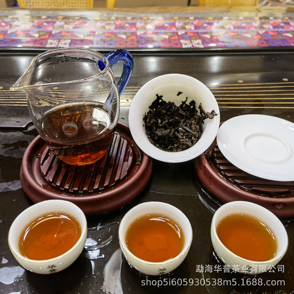 Pu'er Ripe Tea Cake Pu'er Tea Ancient Tree Fermented Ripe Tea Palace 357g