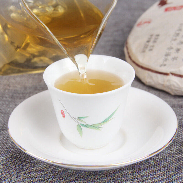Centennial Old Tree Tea 200g Yunnan Yi Wu Old Tree Pu'er Tea Raw Cake Tea