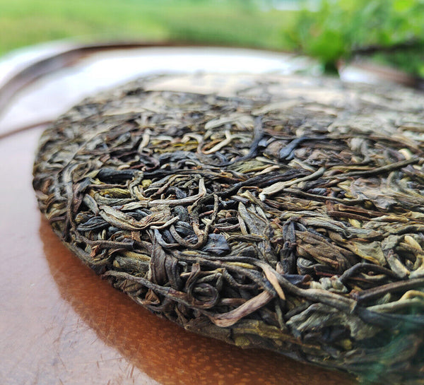 357g Pu'er tea raw tea cake Yiwu Zhengshan Pu'er Yunnan seven cakes tea leaves