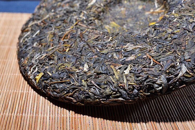 357g Yunnan Pu'er Raw Tea Cake Man Song Tea Cake 曼松茶饼