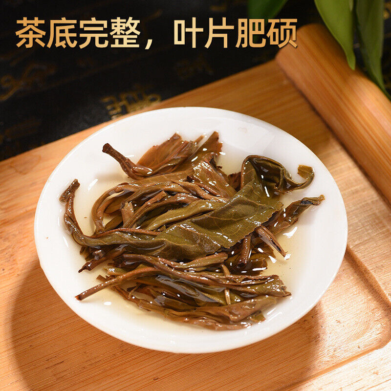 Pu'er Raw Tea Snow Mountain Tea Spring Tea Tea Cake Large Leaf Tea Raw Tea