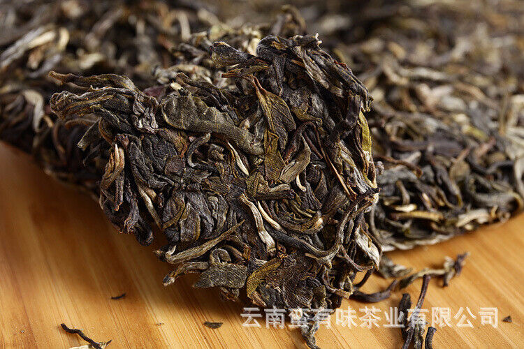 357g Yunnan Pu'er Tea Da Xueshan Early Spring Ancient Raw Tea Seven Seed Cake