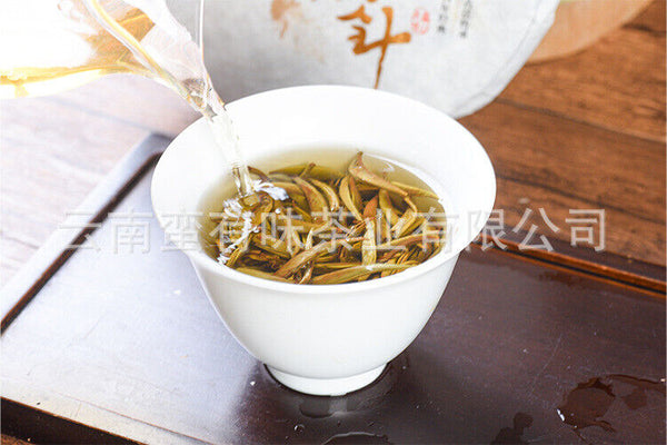 357g Moonlight White Tea Cake Yunnan Baihao Silver Needle Jinggu Single Bud