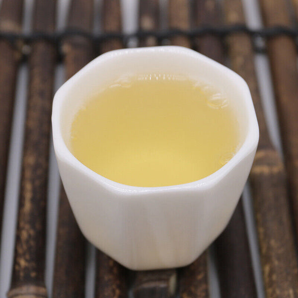 White Dew Fuding White Tea Cake Health Care 300g White Tea High Mountain Shoumei