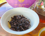 357g Lao Man'e ancient tea Menghai seven cakes ripe Brown Mountain ripe tea cake