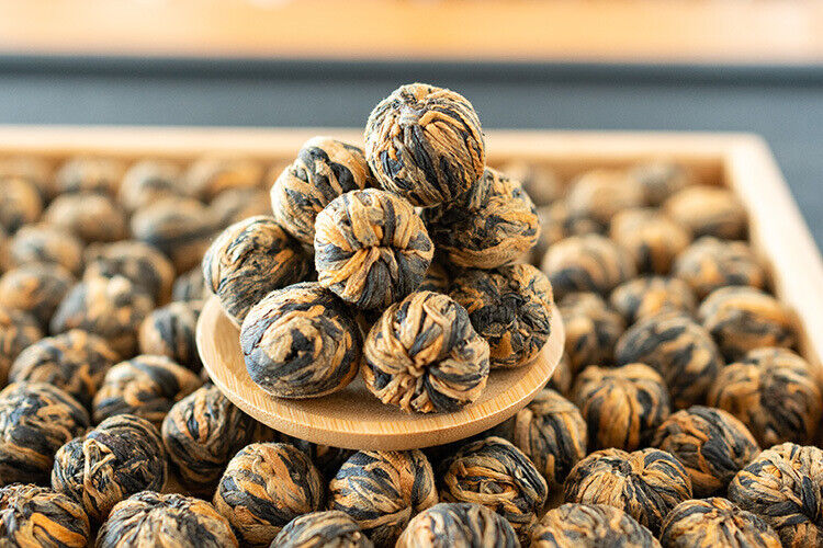 500G Fengqing work Dian Hong tea hydrangea dragon pearl gold ball black tea