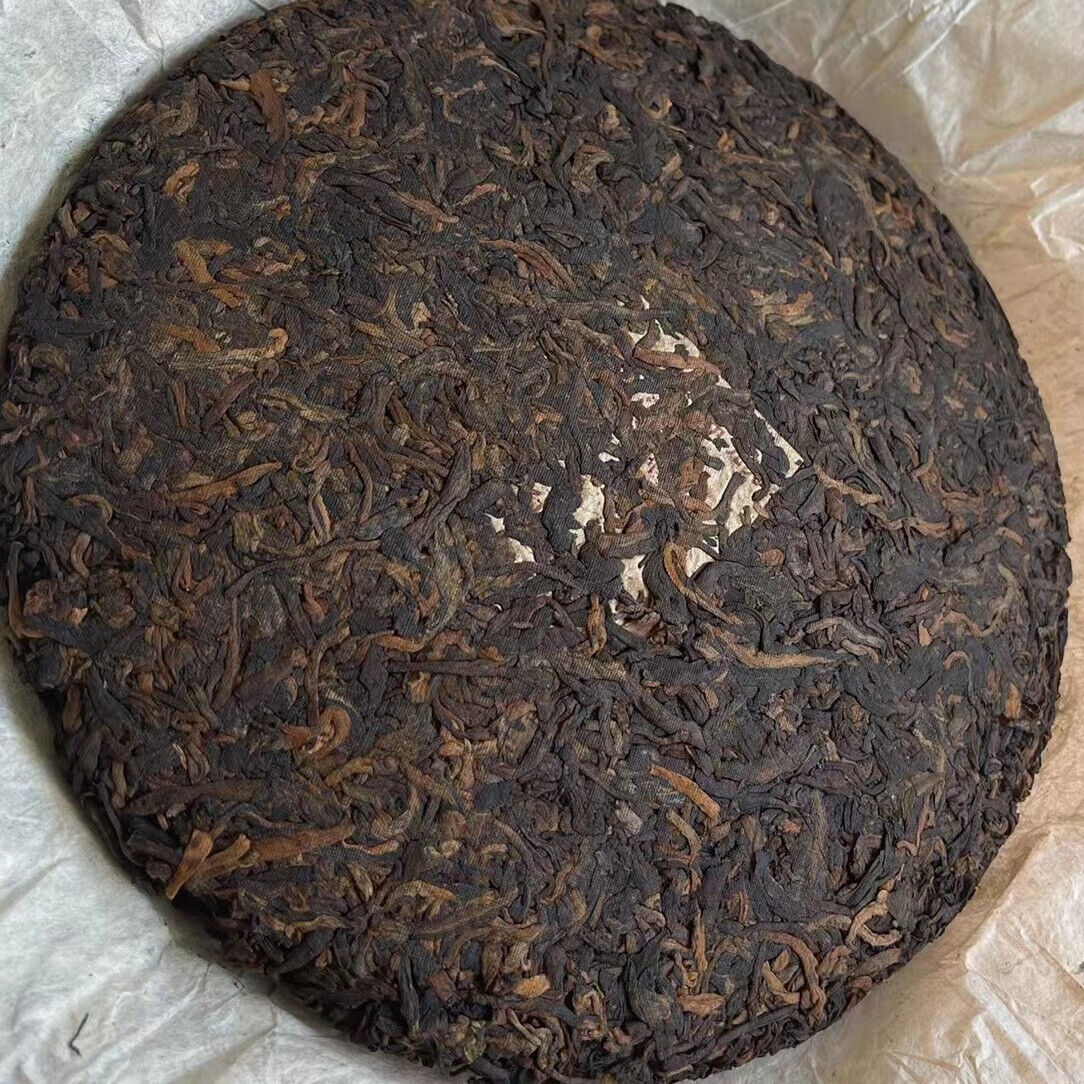 Banzhang Commemorative Cake Yunnan Pu'er Tea Old Cooked Tea Cake 357G
