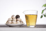 Yunnan Pu'er tea Fuding white tea process white peony old white tea dragon pearl