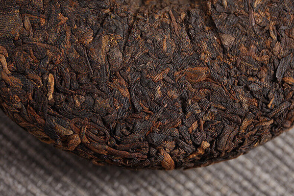 100g Yunnan Raw Material Puerh Cake Tea Golden Bud Small Cake Palace Ripe Tea