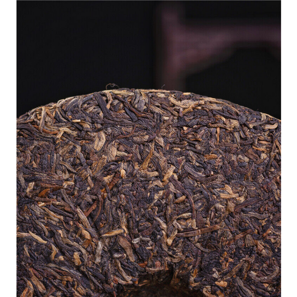 Menghai Puer Tea Arbor 250g Pu'er Silver Needle Tribute Cake Green Tea
