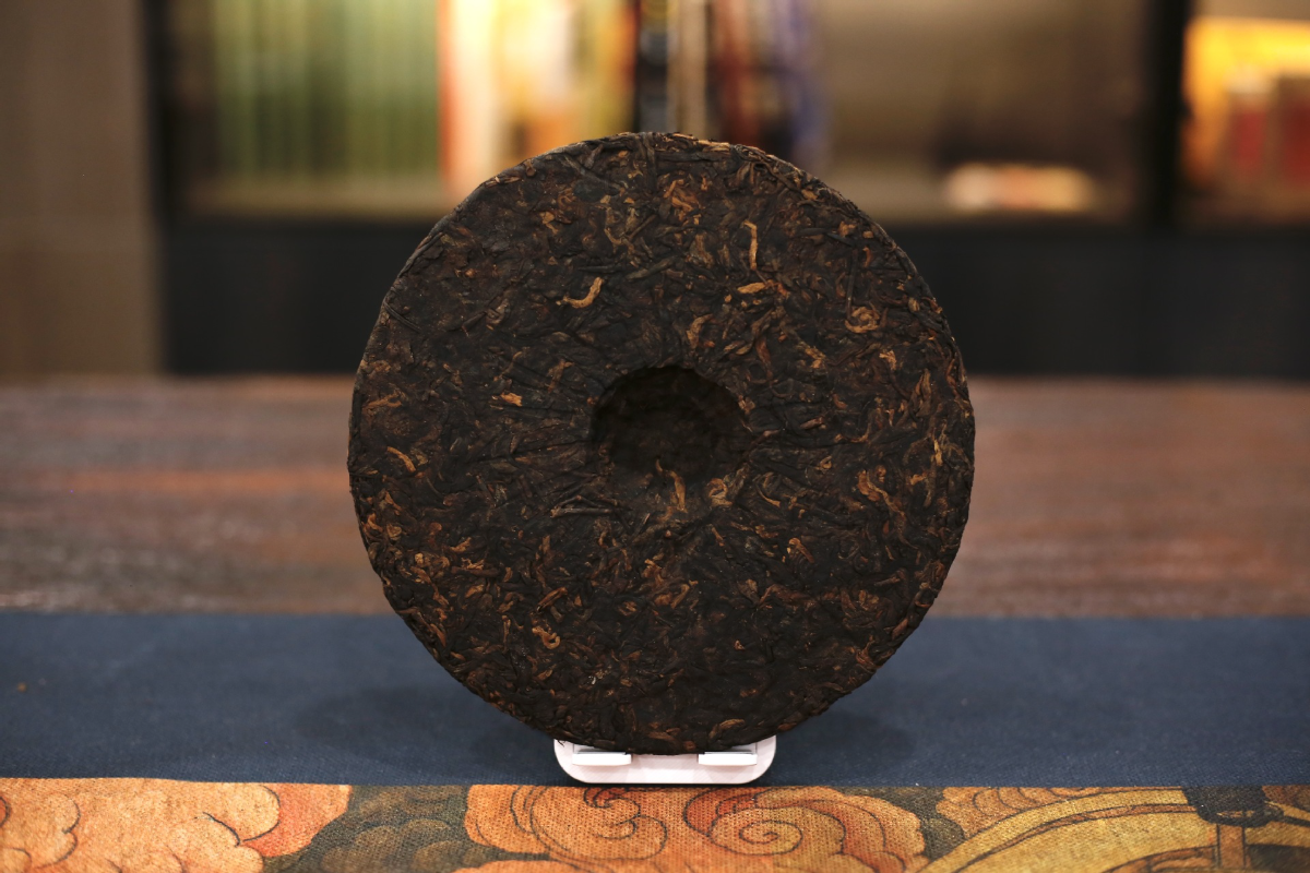 357g Yunnan Pu'er Ripe Tea Menghai LaoBanzhang Tea Seven Seed Pu'er Tea Cake