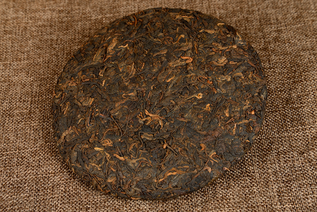 357g Yunnan Pu'er Tea Old Banzhang Glutinous Fragrance Seven Seed Cake Ripe Tea