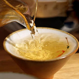 High - Mountain Organic Jinxuan Milk Oolong Tea: Green Tea with a Creamy Twist