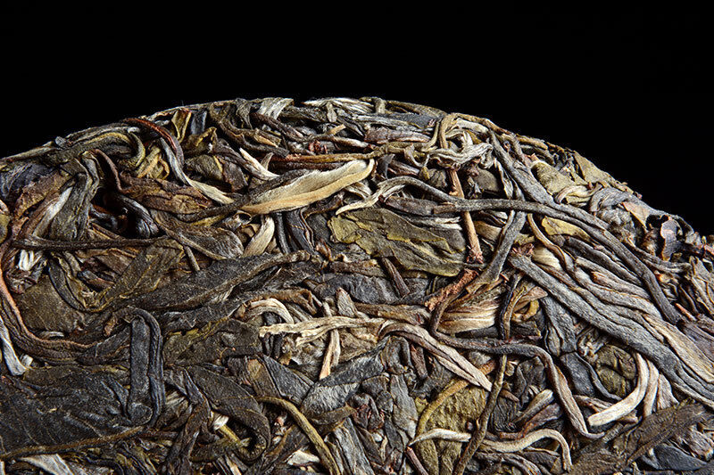 Yunnan Pu'er Tea Cake Raw Tea Yunnan Old Tree Tea Pu'er Tea 357g