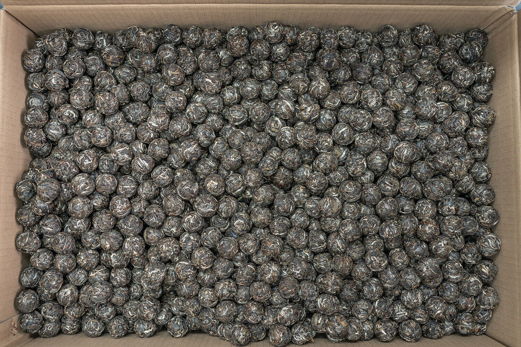 500g 8g chacun Yiwu Dragon Pearl Pu-erh Raw Tea Handmade Dragon Pearl Tuocha