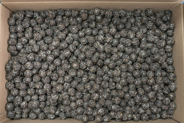 500g 8g chacun Yiwu Dragon Pearl Pu-erh Raw Tea Handmade Dragon Pearl Tuocha