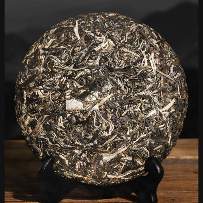 Yunnan Mengsong Na Ka Ancient Tree Naka Pu'er Pu-erh Tea Cake Puer 357g