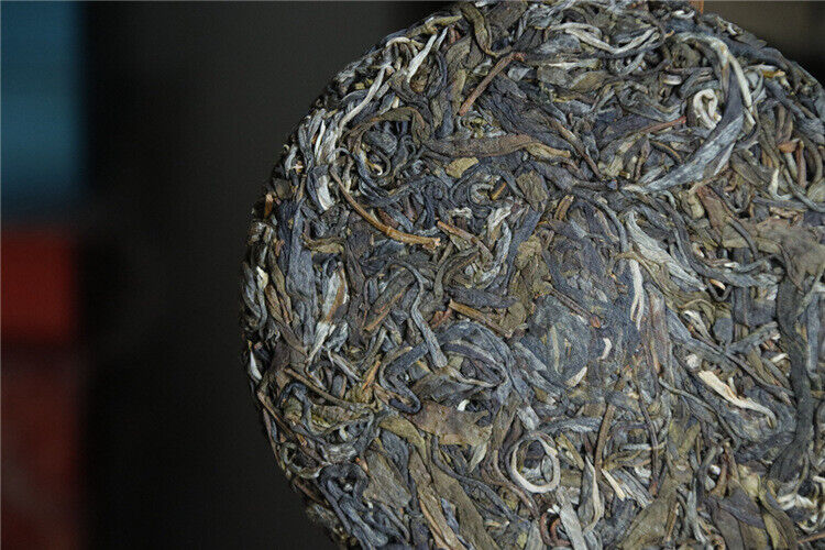 Plum turnip potted pond ancient tree raw tea cake cold plum aroma and deep charm