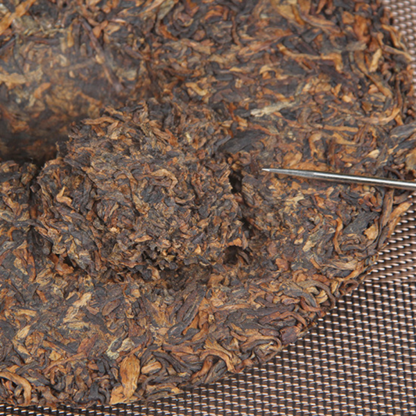 Yunnan Ripe Puerh Tea Xishuangbanna Spring Royal Tribute Gold Cake 357g/12.59oz
